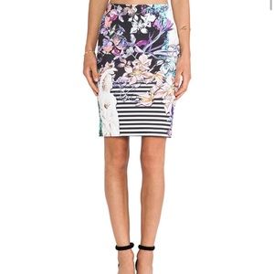 Clover Canyon Neoprene skirt. Size Small